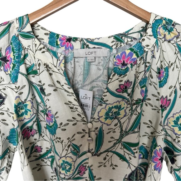 LOFT NWT Floral Linen Blend V-Neck Puff Sleeve Midi Dress Cream Short Sleeve XS - Picture 3 of 6